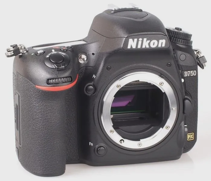 Nikon D750 w Media Markt – doskonała cena i opinie fanów fotografii