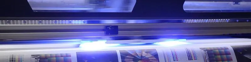 Trwałe i efektowne wydruki na folii: Tajemnice druku UV w praktyce